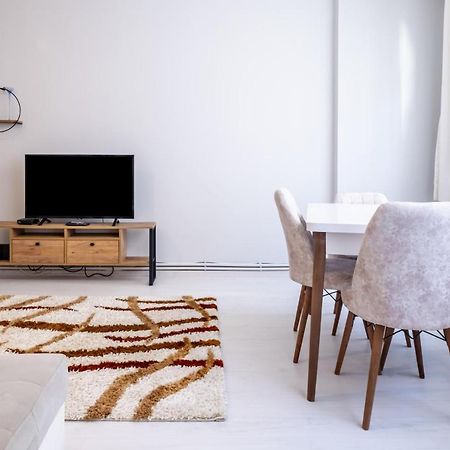 Fully Equipped Cozy Home In Kadikoy Istambul Extérieur photo