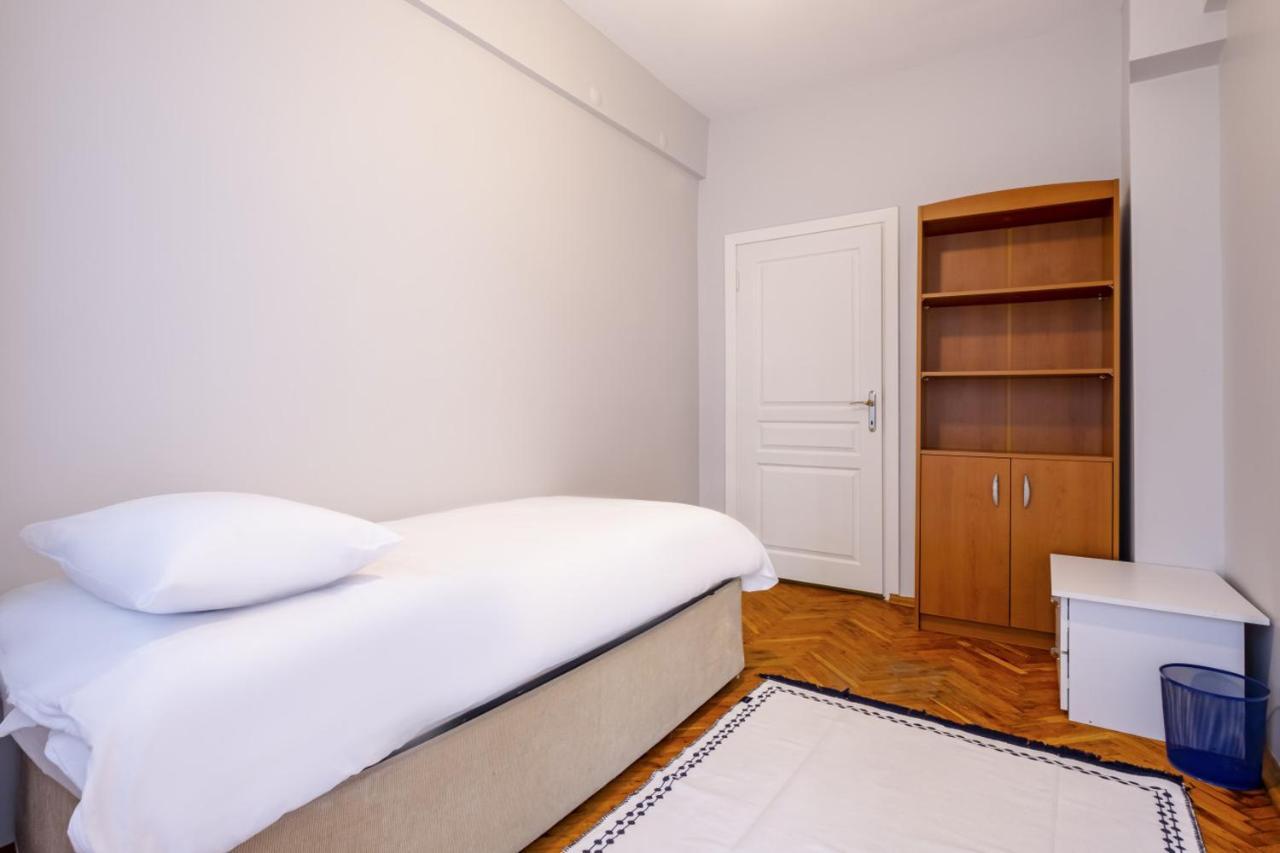 Fully Equipped Cozy Home In Kadikoy Istambul Extérieur photo